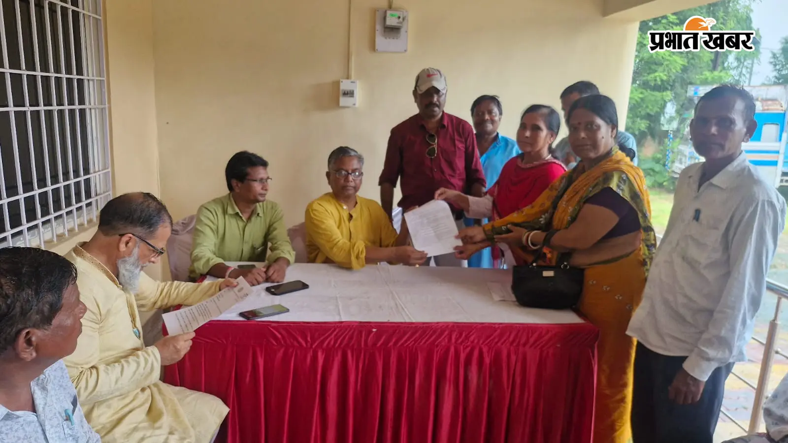 दशकों पुरानी पांच मांगें पूरी हुईं तो बदल सकती है तमाड़ की तस्वीर, सांसद से जनता ने मांगी प्रभावी पहल