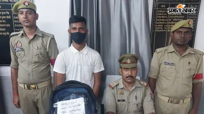 गरीब नवाज एक्सप्रेस में शराब का खेल: कोच अटेंडेंट के बैग से 30 बोतलें बरामद, बलिया में GRP ने दबोचा