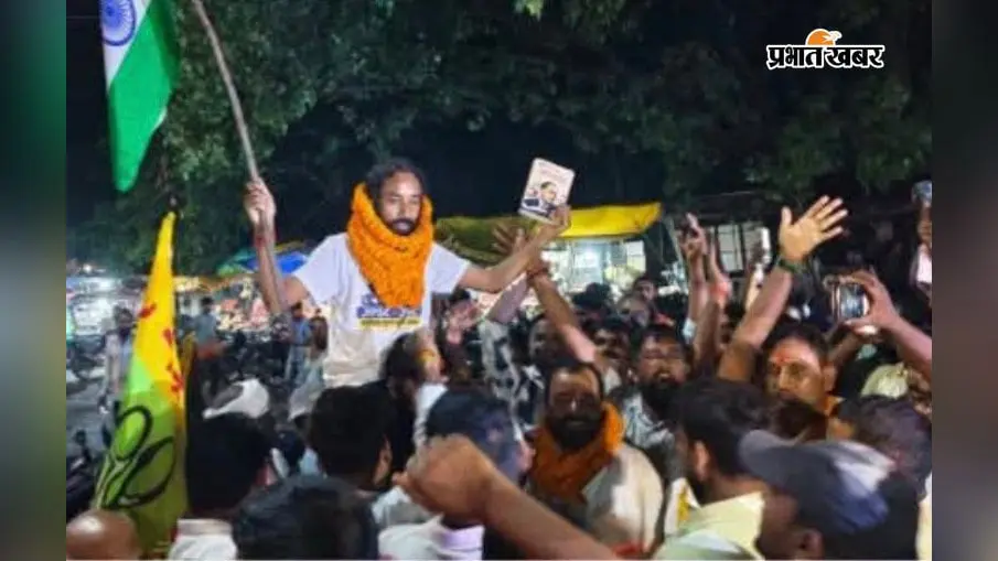 24 जिलों की यात्रा पर निकले देवेंद्र नाथ महतो का जमुआ में जोरदार स्वागत, पारदर्शी भर्ती को लेकर उठी आवाज