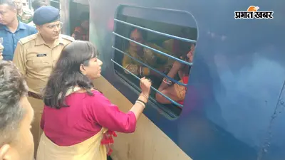जसीडीह स्टेशन पर जीएम का औचक निरीक्षण:यात्रियों से पूछा- कैसी मिल रही सुविधा