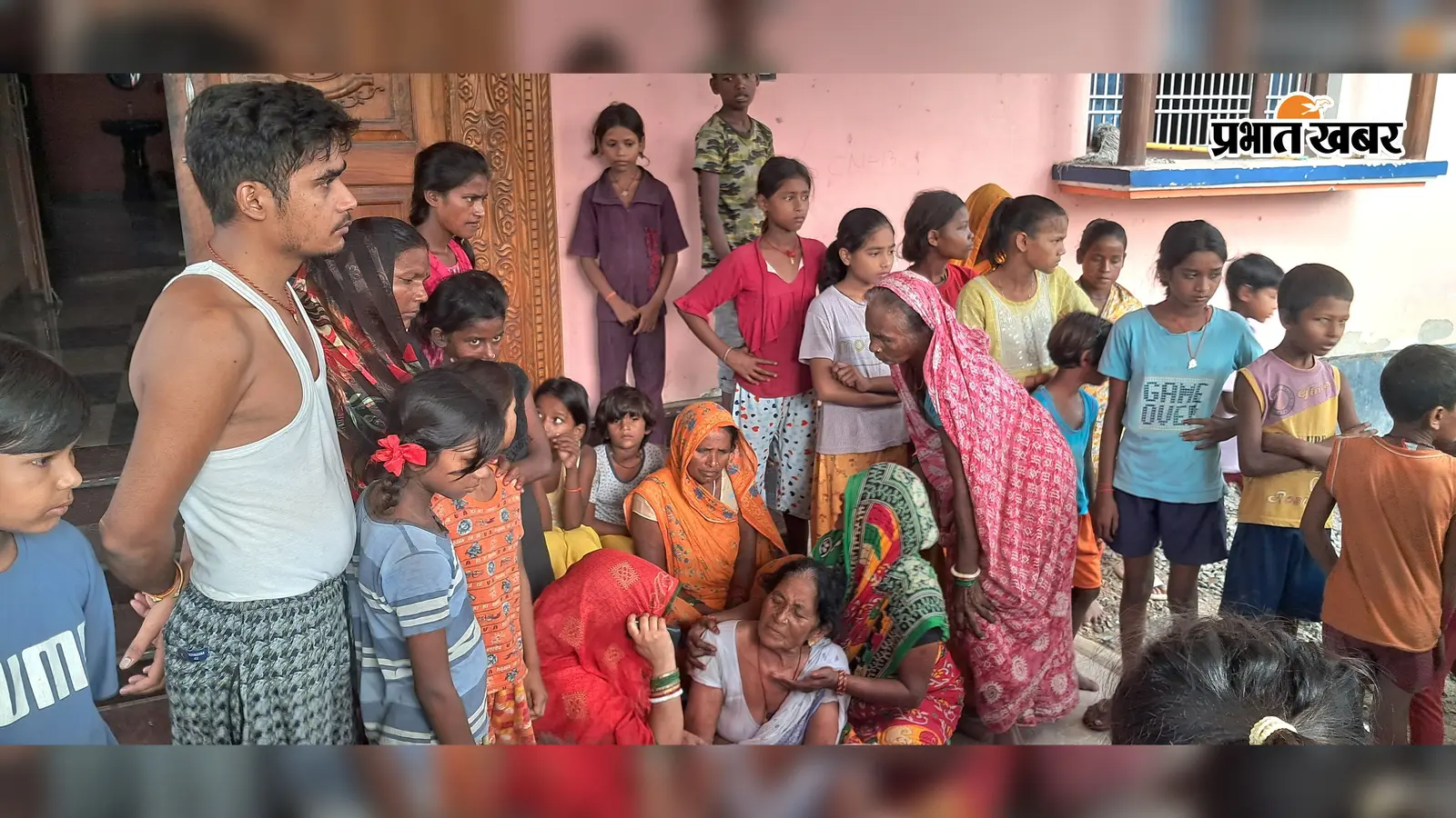 चैनपुर-खराटी में हादसा: करंट की चपेट में आने से व्यक्ति की मौत, पोस्टमार्टम के लिए छपरा भेजा गया शव