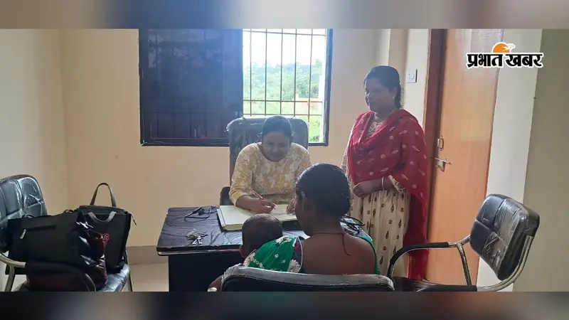 जमशेदपुर: नया भवन तैयार, बिजली भी पहुंची, फिर भी नहीं हुआ पूरा उद्घाटन; डुमरिया सीएचसी में आधी-अधूरी व्यवस्था