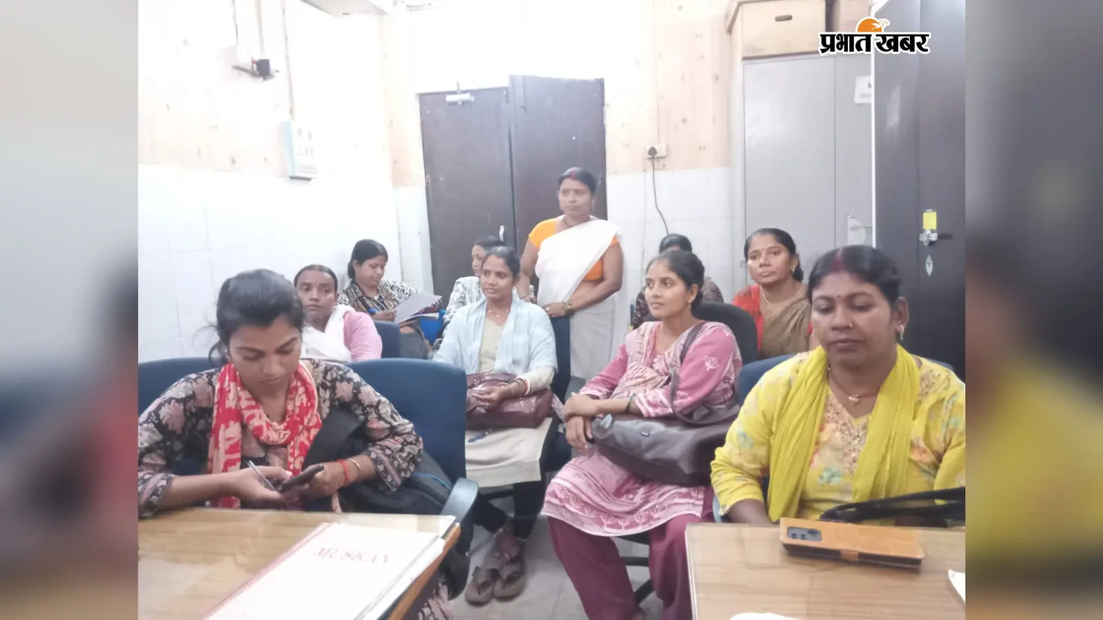 एनीमिया मुक्त भारत अभियान के तहत स्वास्थ्यकर्मियों को दिया गया प्रशिक्षण