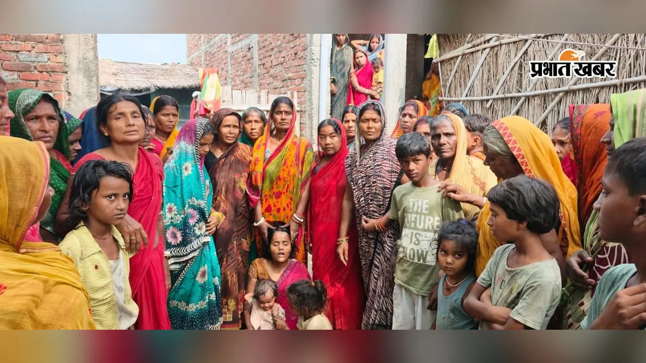 जम्मू में निर्माणाधीन पुल हादसे में हसनपुर के मजदूर गौतम की मौत, गांव में मचा कोहराम