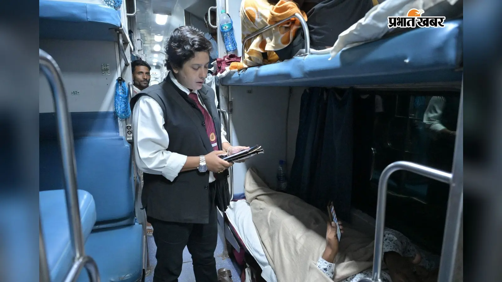 बिना वैध टिकट सफर करने वाले सावधान! रेलवे ने वसूले करोड़ों रुपये, CPRO ने की यह खास अपील