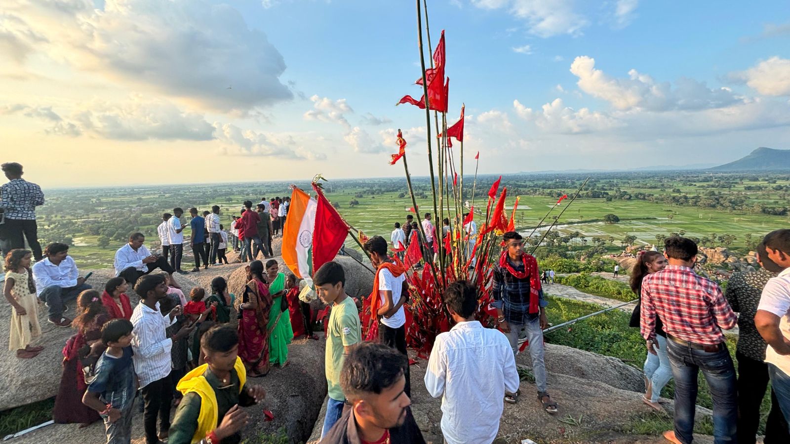 पर्वत की तस्वीर