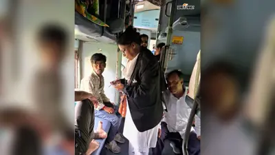 बिना टिकट यात्रा पर रेलवे की कार्रवाई, 514 यात्रियों से वसूला 4.40 लाख जुर्माना