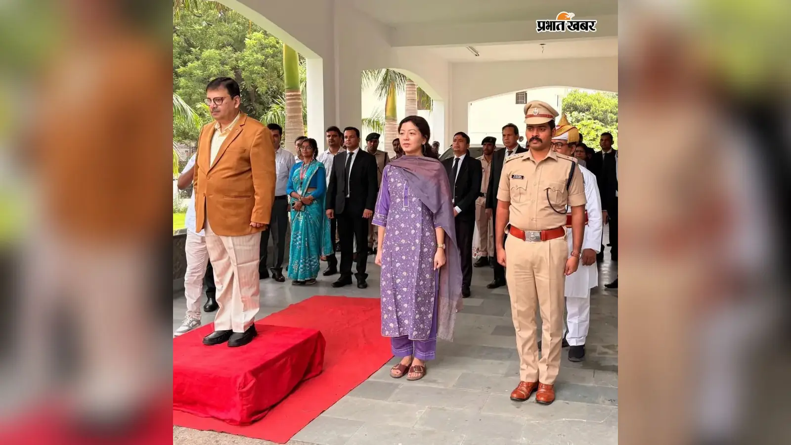 पटना हाईकोर्ट के न्यायमूर्ति विवेक चौधरी पहुंचे जहानाबाद, डीएम छिरिङ वाई भूटिया ने किया स्वागत