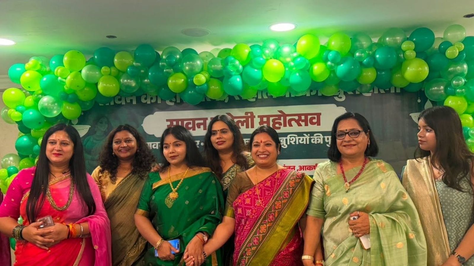 चर्चित महिलाओं ने की शिरकत