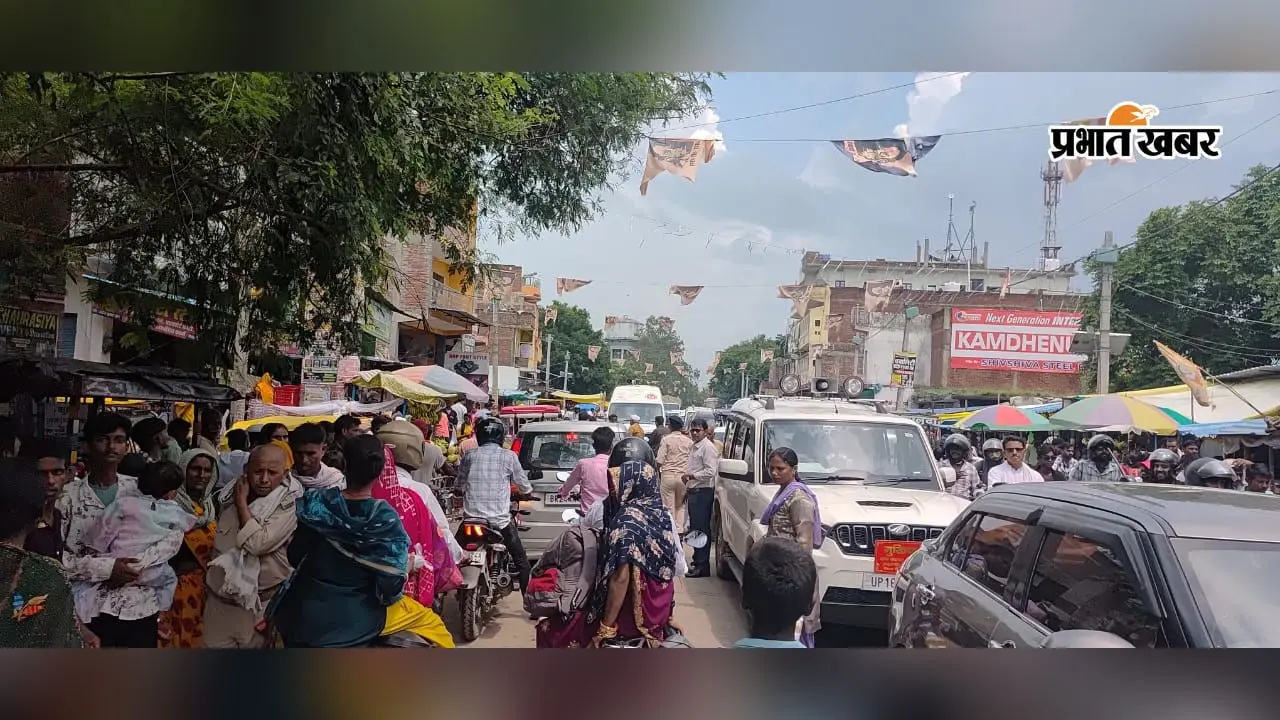 कैमूर: रक्षाबंधन पर चैनपुर में लगा भीषण जाम, 3 घंटे तक थमा NH-219; एंबुलेंस भी फंसी