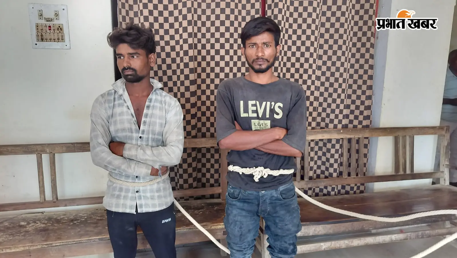 कैमूर: शराब के नशे में हंगामा करना पड़ा भारी, चैनपुर में पुलिस ने दो आरोपितों को दबोचा
