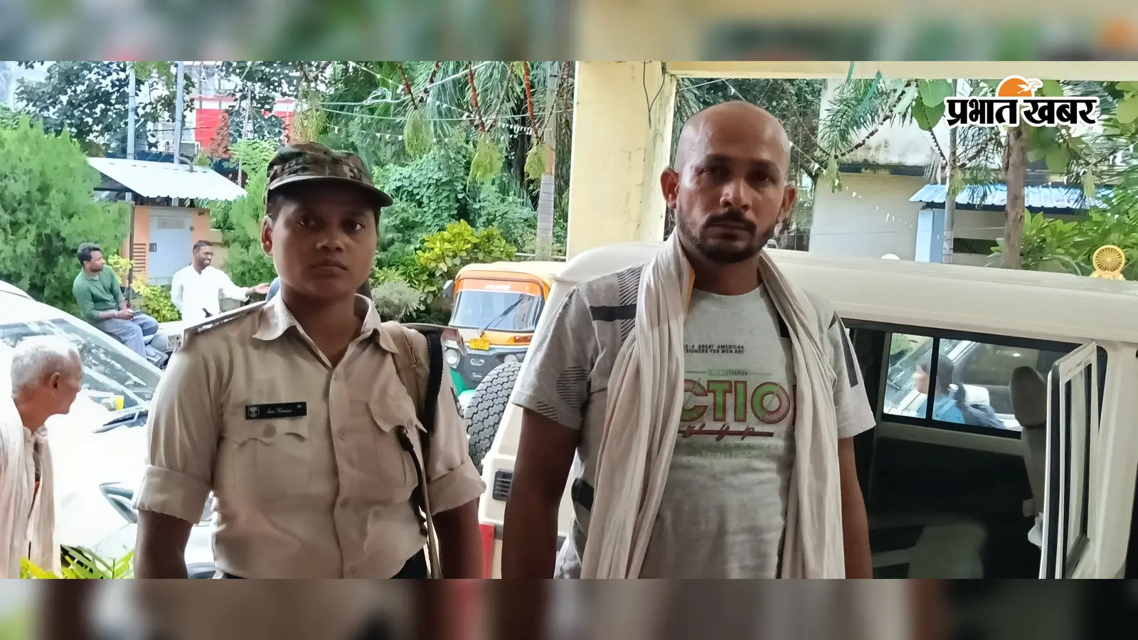 भभुआ में शराब तस्करी का खुलासा, ऑटो से विदेशी शराब बरामद; चालक गिरफ्तार