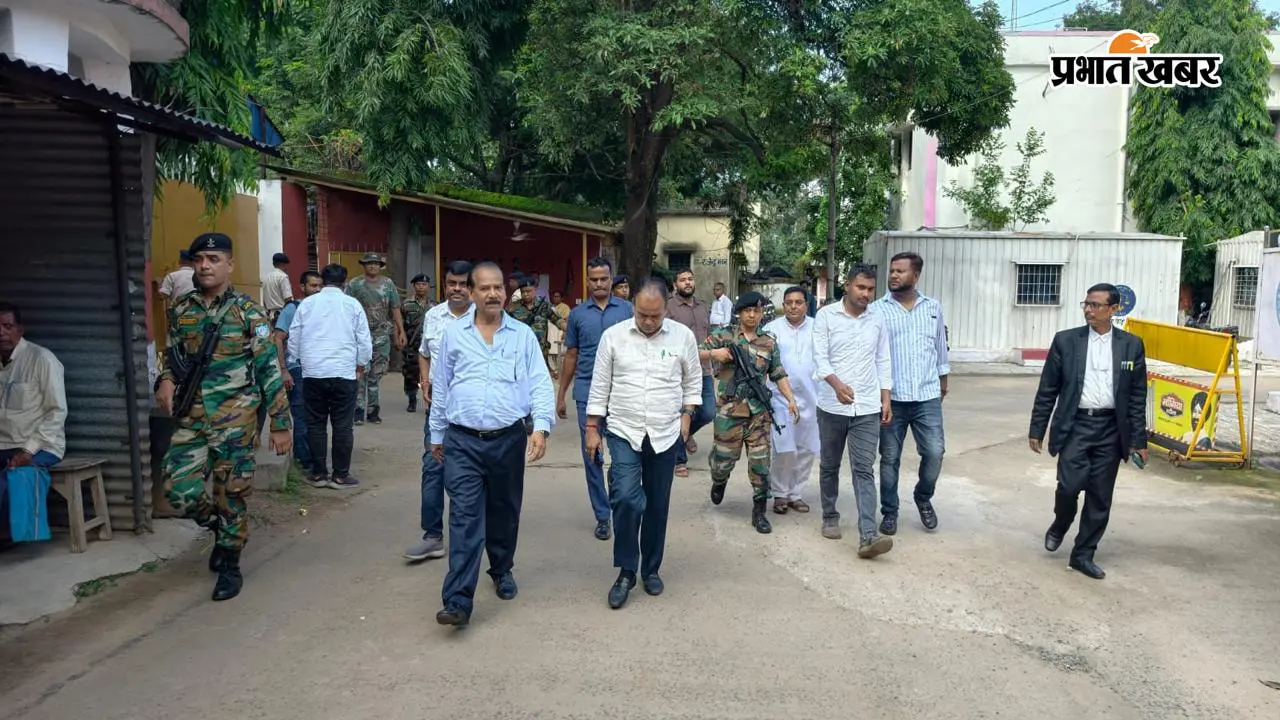 एससी-एसटी मामले में स्वास्थ्य मंत्री डॉ. इरफान अंसारी अदालत में पेश, सूचक ने दी गवाही