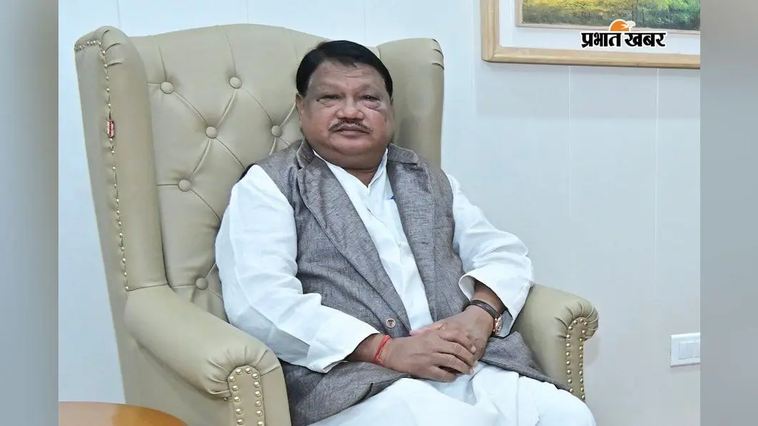 केंद्रीय मंत्री ने अपनी पार्टी के नेताओं पर साधा निशाना, बोले: मुझे अस्थिर करने की हो रही कोशिश