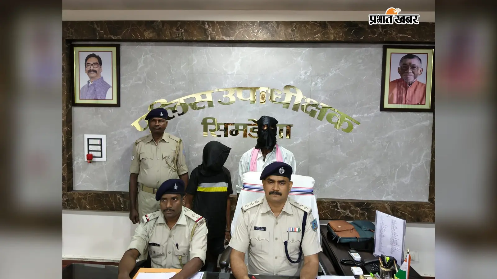 सिमडेगा में गौवंशीय पशु के अवैध वध का खुलासा, दो गिरफ्तार, 40 किलो मांस बरामद