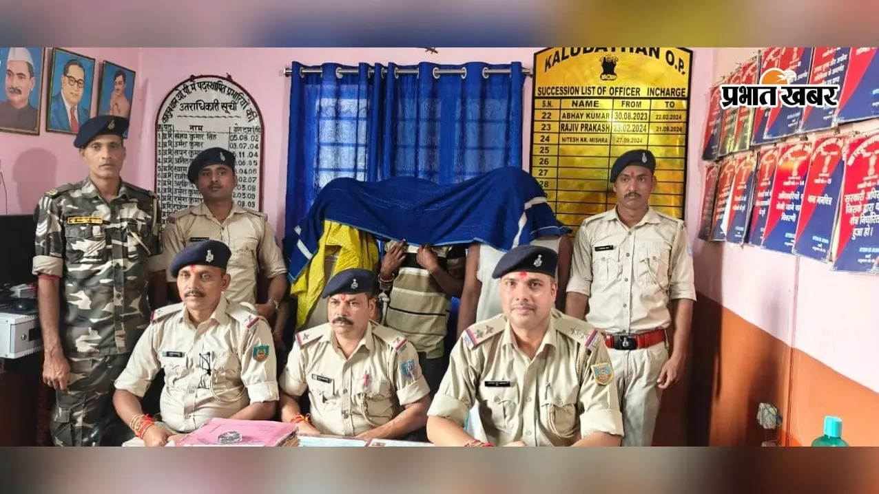 कालूबथान में बाइक चोरी मामले में तीन धराये, निशानदेही पर दो बाइक बरामद