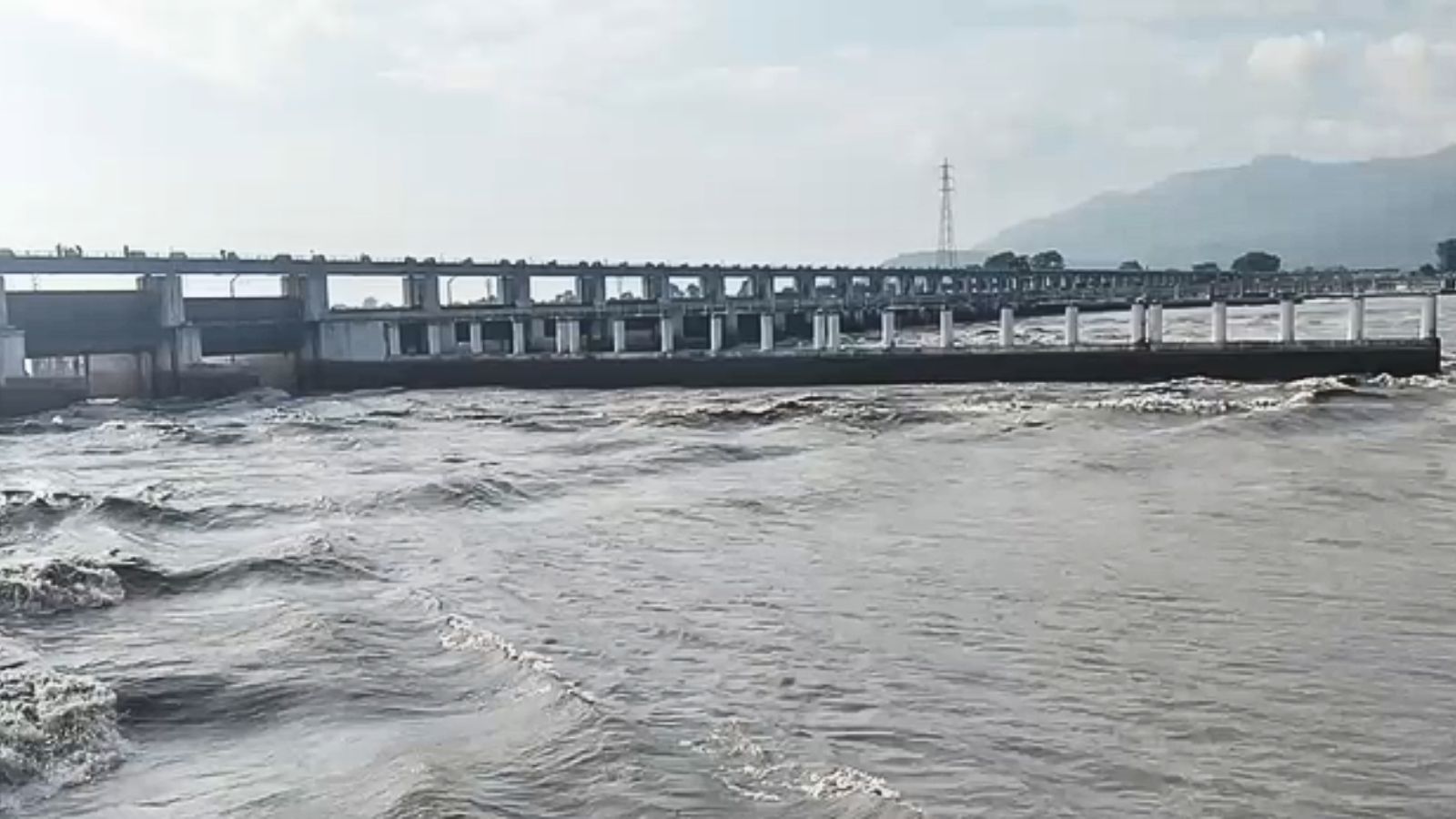 गंडक बराज की तस्वीर 