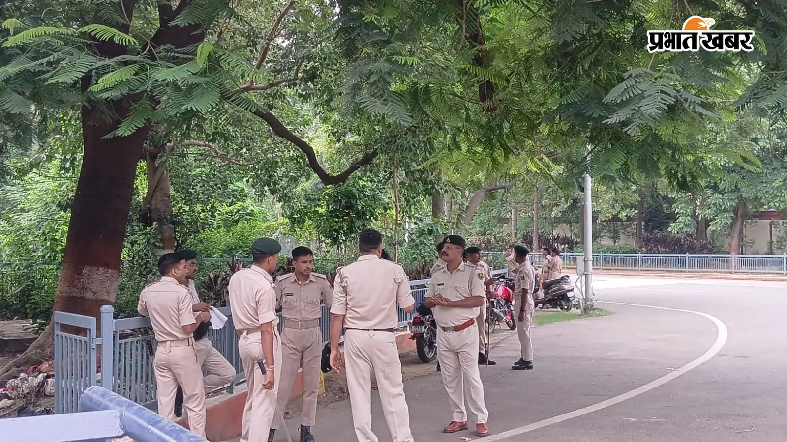 पटना में आज भीम आर्मी का मार्च, CM हाउस और लोकभवन के पास सुरक्षा बढ़ी, इन मांगों को लेकर प्रदर्शन