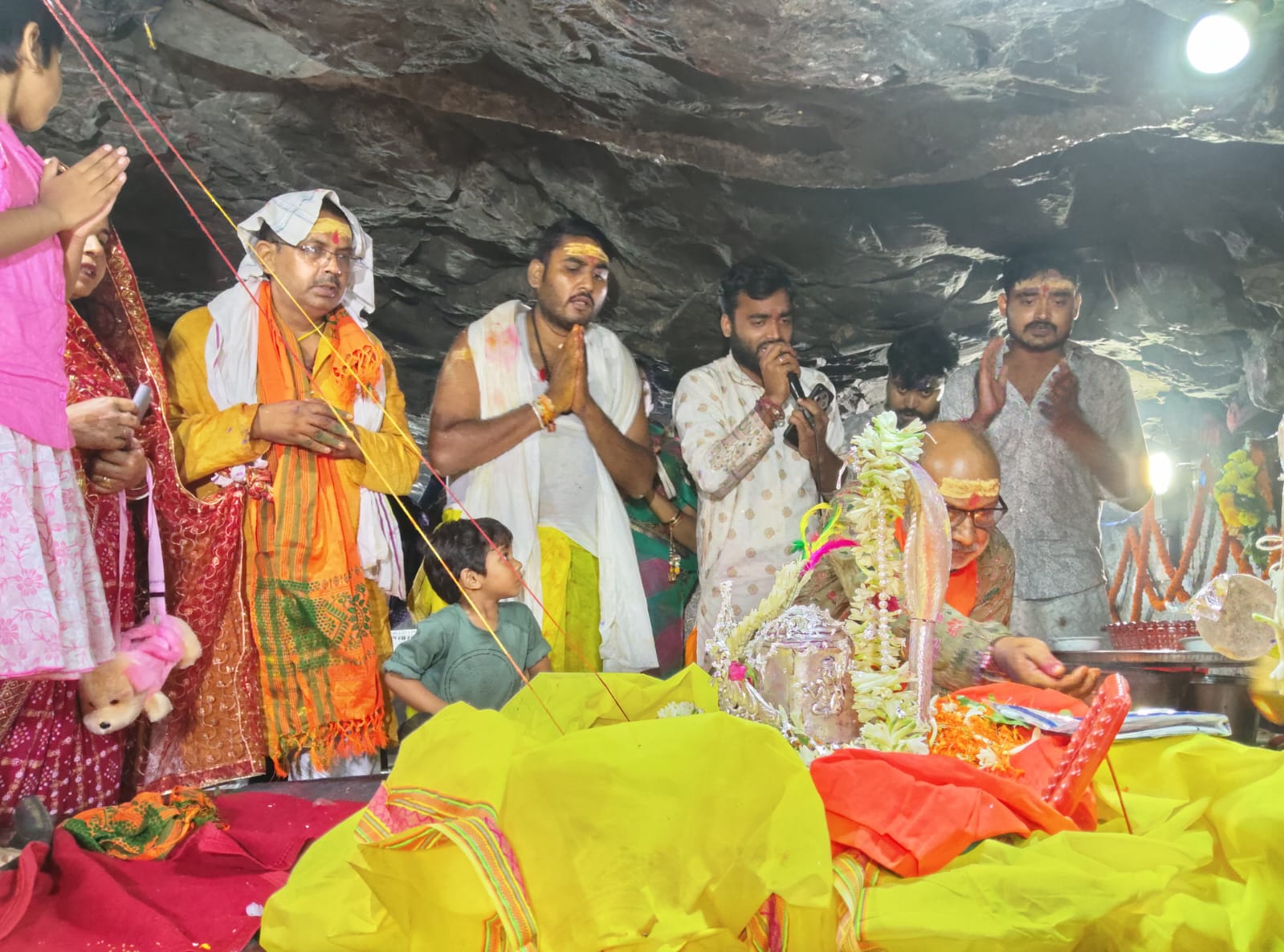 श्रावणी मेला के समापन पर विशेष पूजा.