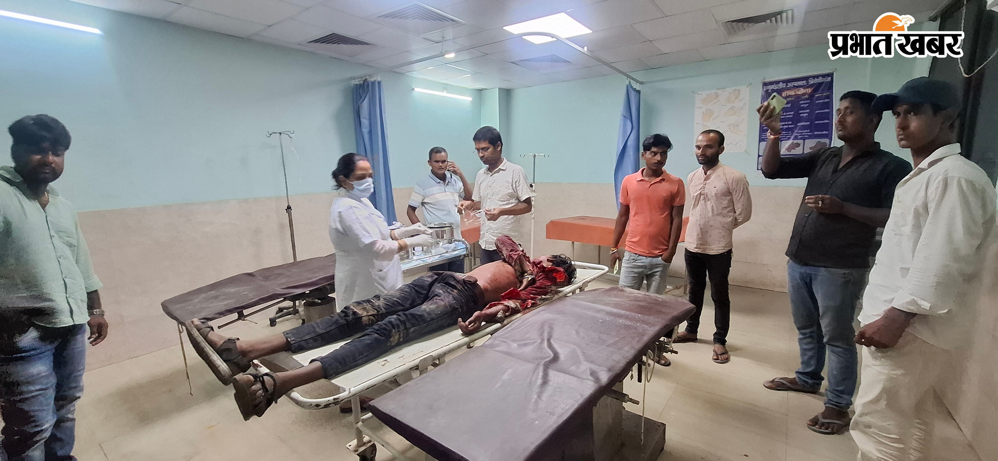 सड़क दुर्घटना में जख्मी युवक ईलाजरत  | Prabhat Khabar Network