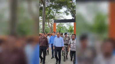 सहरसा के इस गर्ल्स स्कूल को नगर आयुक्त ने लिया गोद, डीएम ने किया निरीक्षण, अब बदलने वाली है छात्राओं की पढ़ाई और सुविधाओं की तस्वीर?