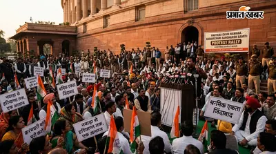 हरियाणा के कर्मचारियों के समर्थन में उतरे नवादा के कर्मचारी, राजपत्रित कर्मचारी महासंघ ने किया आंदोलन