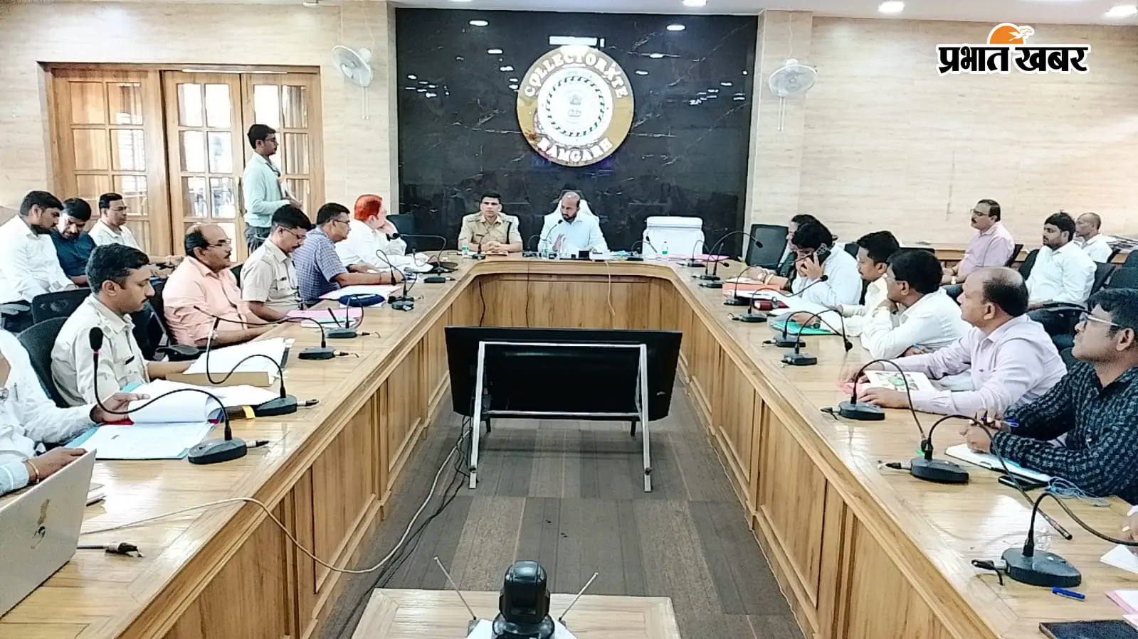 नशे का कारोबार किया तो खैर नहीं! रामगढ़ में दवा दुकानों से लेकर स्कूलों तक चलेगा जांच अभियान