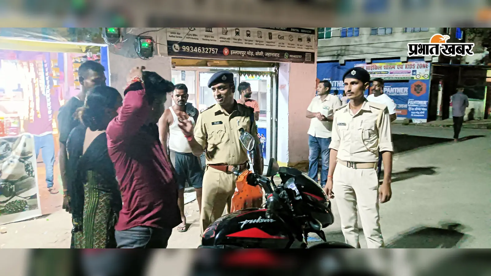 जहानाबाद: घोसी में इस्लामपुर मोड़ पर चला सघन वाहन जांच अभियान, ₹17 हजार का चालान काटा; नियमों के पालन की दी गई नसीहत