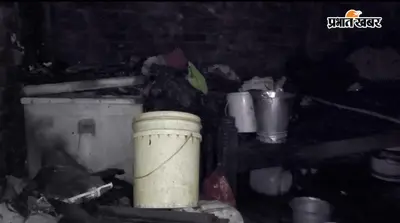 हाजीपुर में खाना बनाते समय सिलेंडर से गैस रिसी और भड़क उठी आग, महिला झुलसी; 35 हजार नकद समेत लाखों का सामान राख