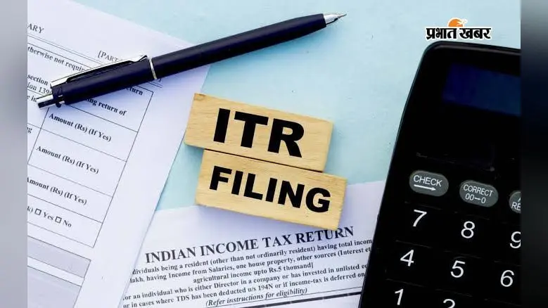 31 अगस्त तक नहीं भरा रिटर्न तो लगेगा ₹5,000 तक जुर्माना, टैक्स बकाया है तो ब्याज भी, जानें पूरी डेडलाइन