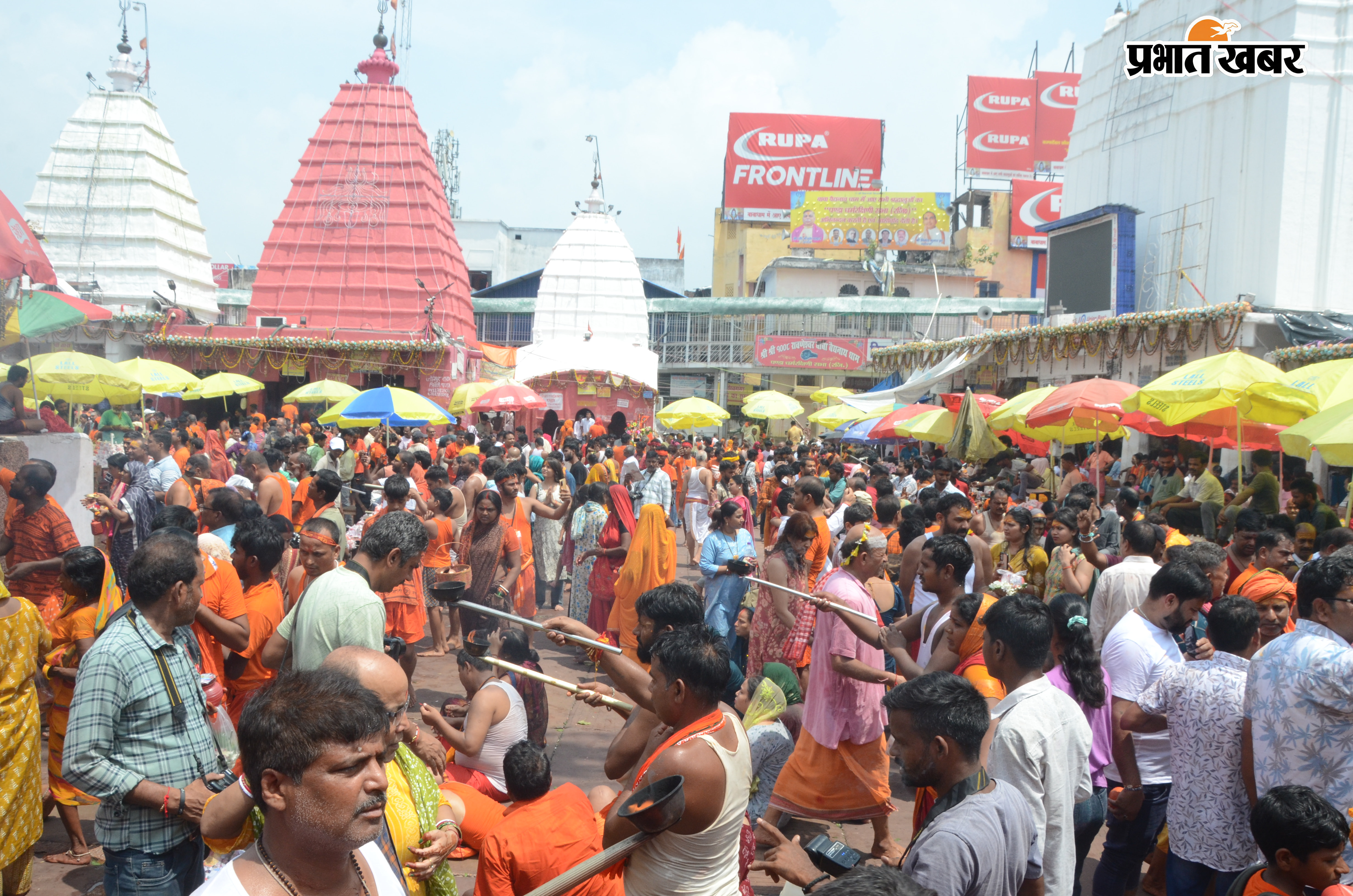 बाबा मंदिर में श्रद्धालुओं की भीड़ | Prabhat Khabar Network