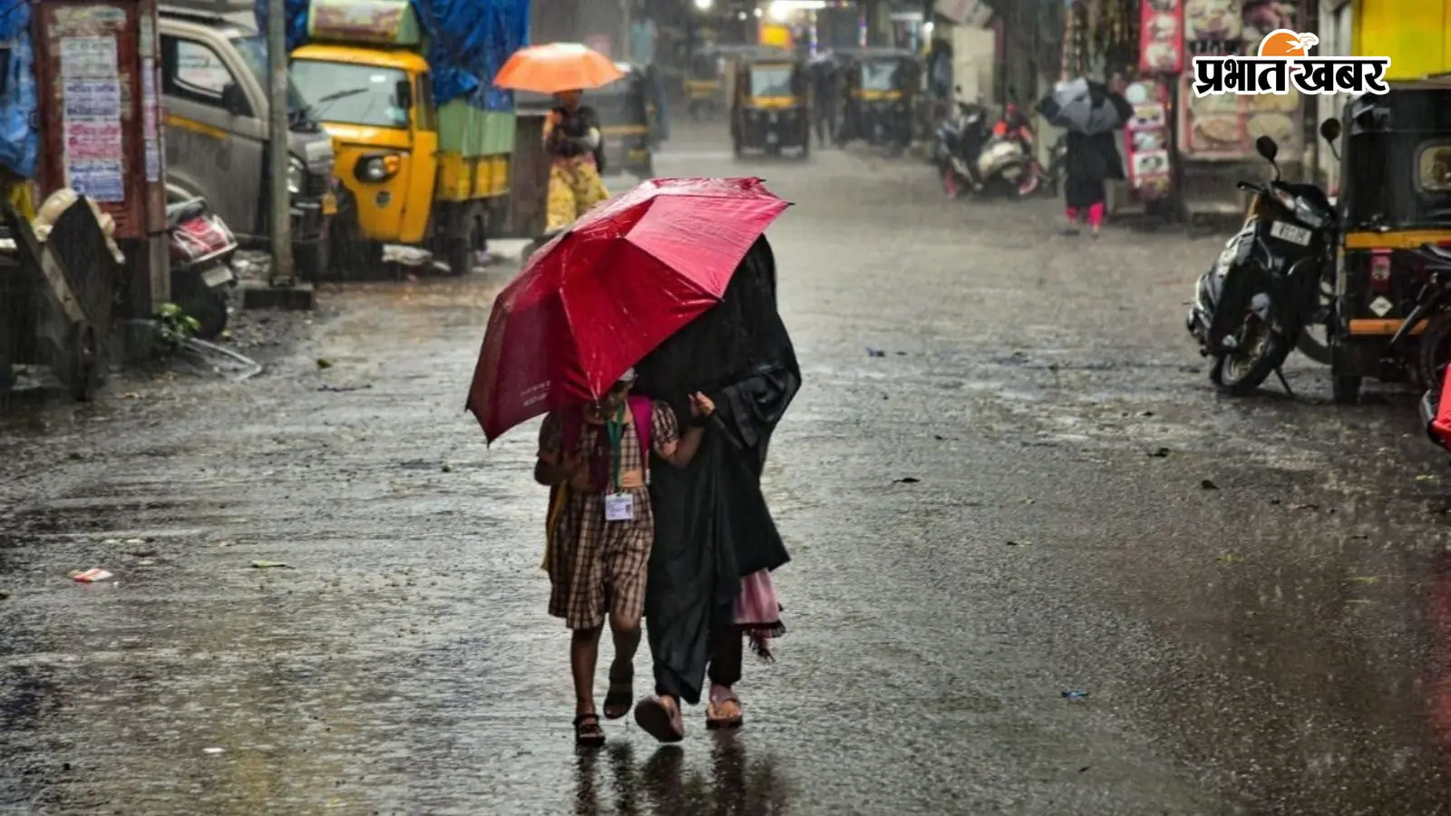 बिहार के 26 जिलों में तेज बारिश का अलर्ट, 40KMPH की रफ्तार से चलेगी हवा, IMD की एडवाइजरी जारी