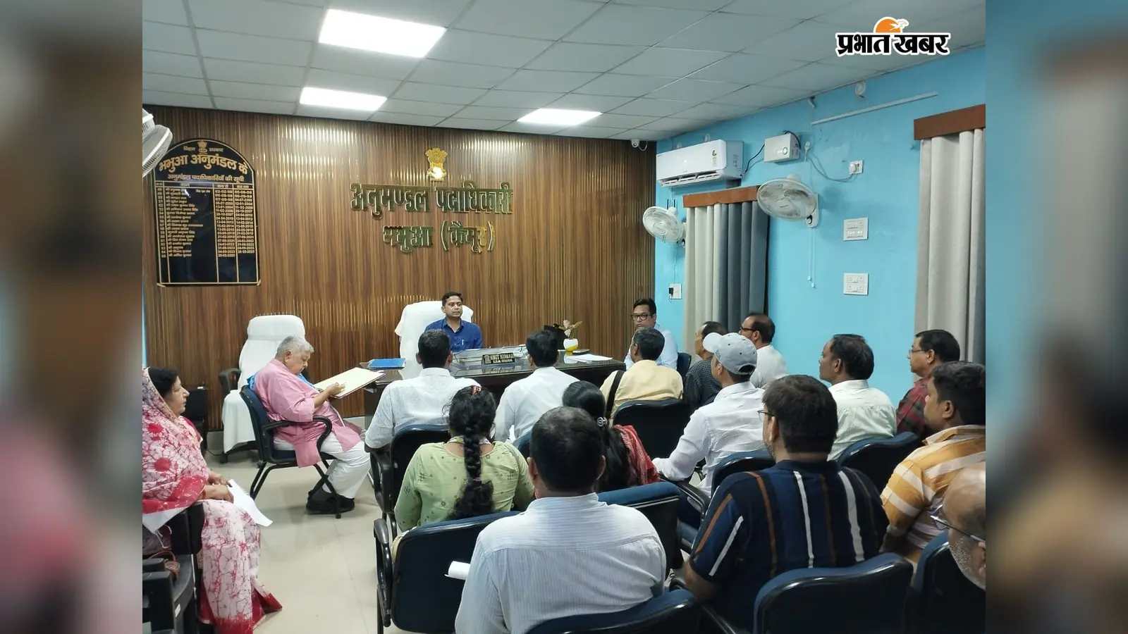 कैमूर : भभुआ में राशन वितरण को लेकर एसडीएम सख्त, कम राशन या ज्यादा पैसे लेने पर होगी कार्रवाई