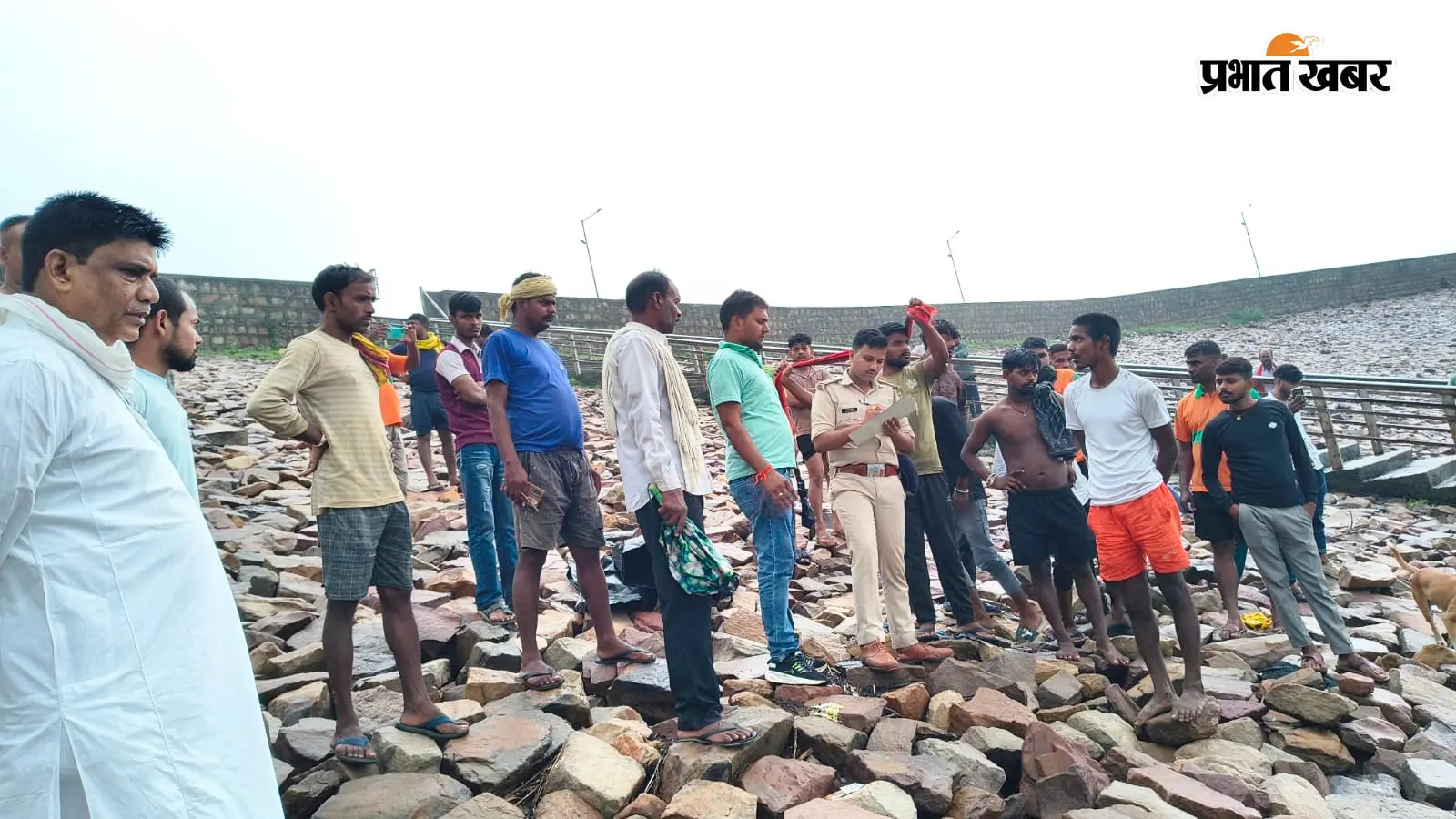 कैमूर में करमचट डैम में 41 घंटे बाद मिला 15 वर्षीय रोहित का शव, रील बनाने के दौरान डूबा था छात्र