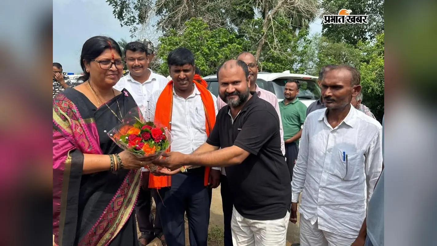 विधायक नीरा यादव ने सतगावां में किया योजनाओं का शिलान्यास, स्वास्थ्य सुविधाओं को बताया प्राथमिकता