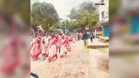 मोरहाबादी की ओर उमड़ा आदिवासी समाज, सड़कों पर दिखा जनसैलाब, हर कदम बढ़ रहा मैदान की ओर