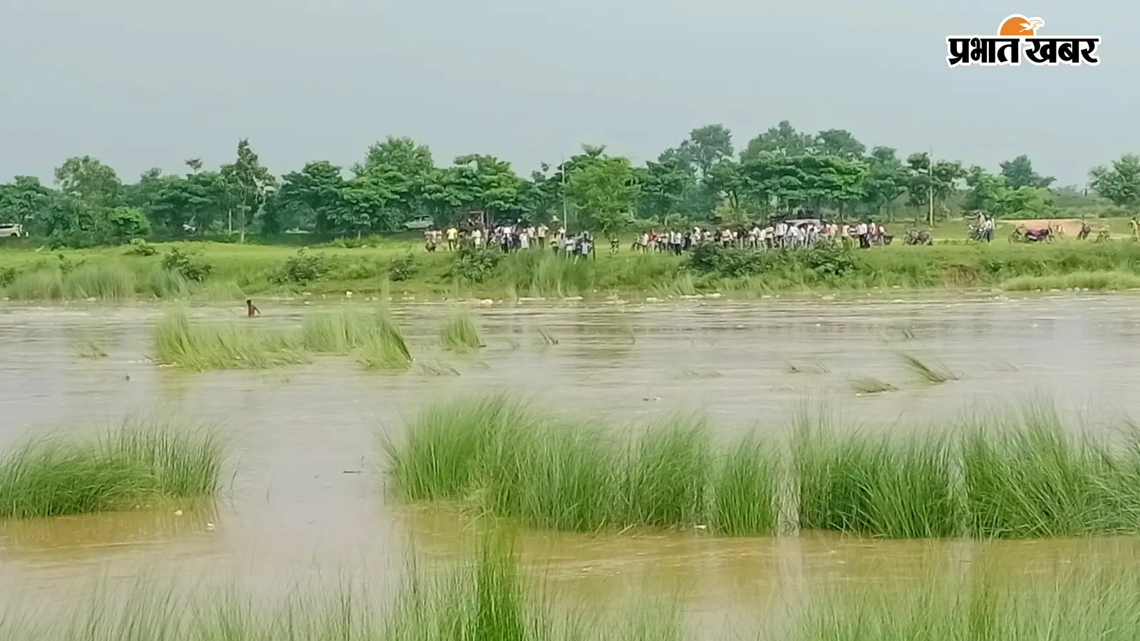गया जी : आठ दोस्त सोरहर नदी में नहाने गए थे, अचानक तेज हुआ पानी; सात बचाए गए, एक युवक अब भी लापता