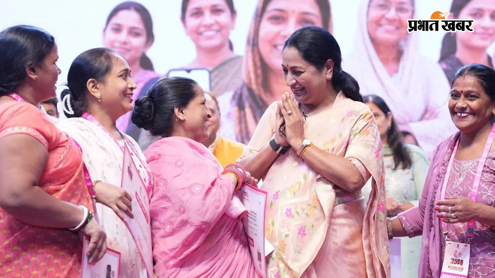 Delhi Laxmi Yojana: 1 सितंबर से महिलाओं के खाते में आएंगे ₹2,500; जानें किसे नहीं मिलेगा फायदा