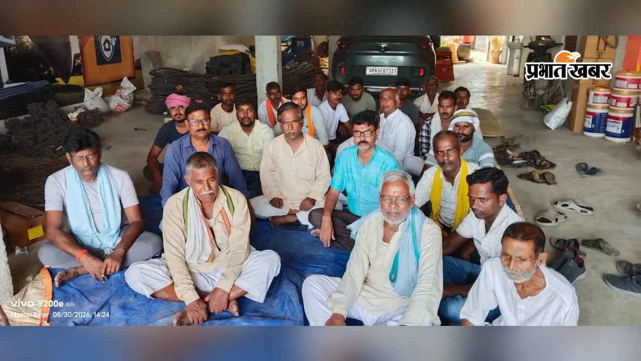 कैमूर में एक्सप्रेसवे के बीच किसानों की आवाज बुलंद, सर्विस रोड नहीं तो आंदोलन का ऐलान