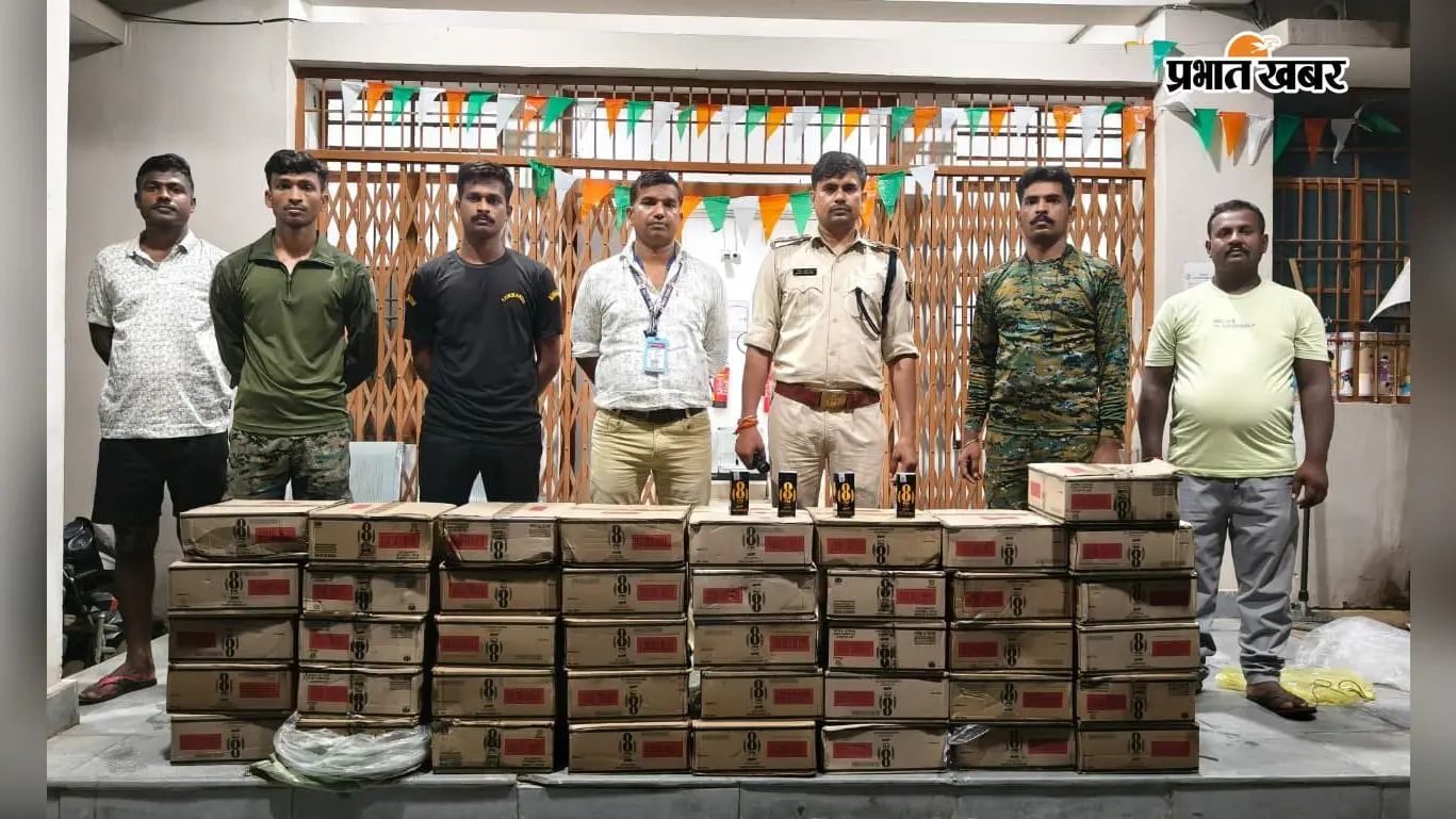 गोपालगंज में गंडक नदी से 354 लीटर विदेशी शराब बरामद, तस्करी में इस्तेमाल नाव जब्त