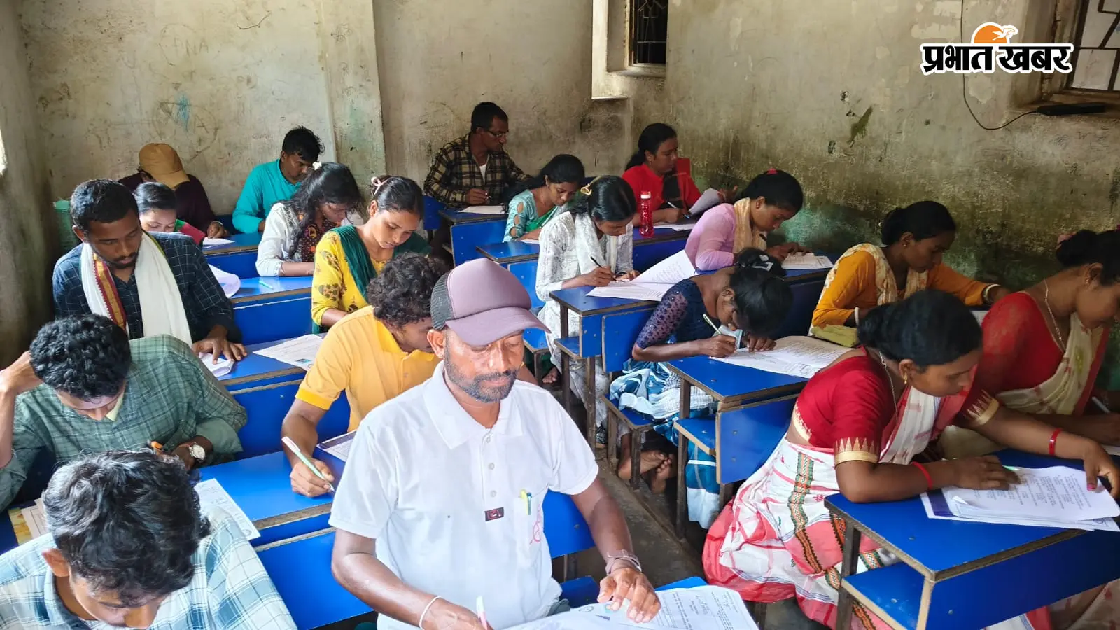 ओलचिकी लिपि के 100 साल पूरे होने पर संताली टैलेंट सर्च, चार राज्यों के विद्यार्थियों ने दी परीक्षा