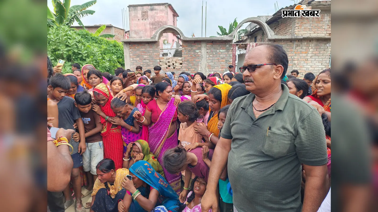 वैशाली : रातभर चली तलाश, 22 घंटे बाद SDRF ने बरामद किया छात्रा तारा का शव