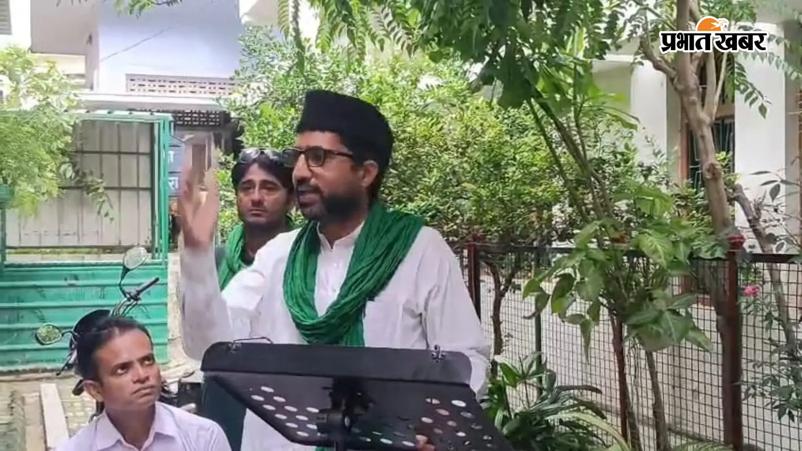तीन दिन नहीं, 365 दिन फ्री बस सेवा देंगे, गाजीपुर की धरती से AIMIM नेता मोहम्मद शमीम का योगी सरकार को बड़ा चैलेंज
