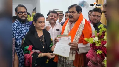 सीमांचल के स्कूलों में सुविधाएं बढ़ाने की मांग, उपमहापौर पल्लवी गुप्ता ने शिक्षा मंत्री को सौंपा मांगपत्र