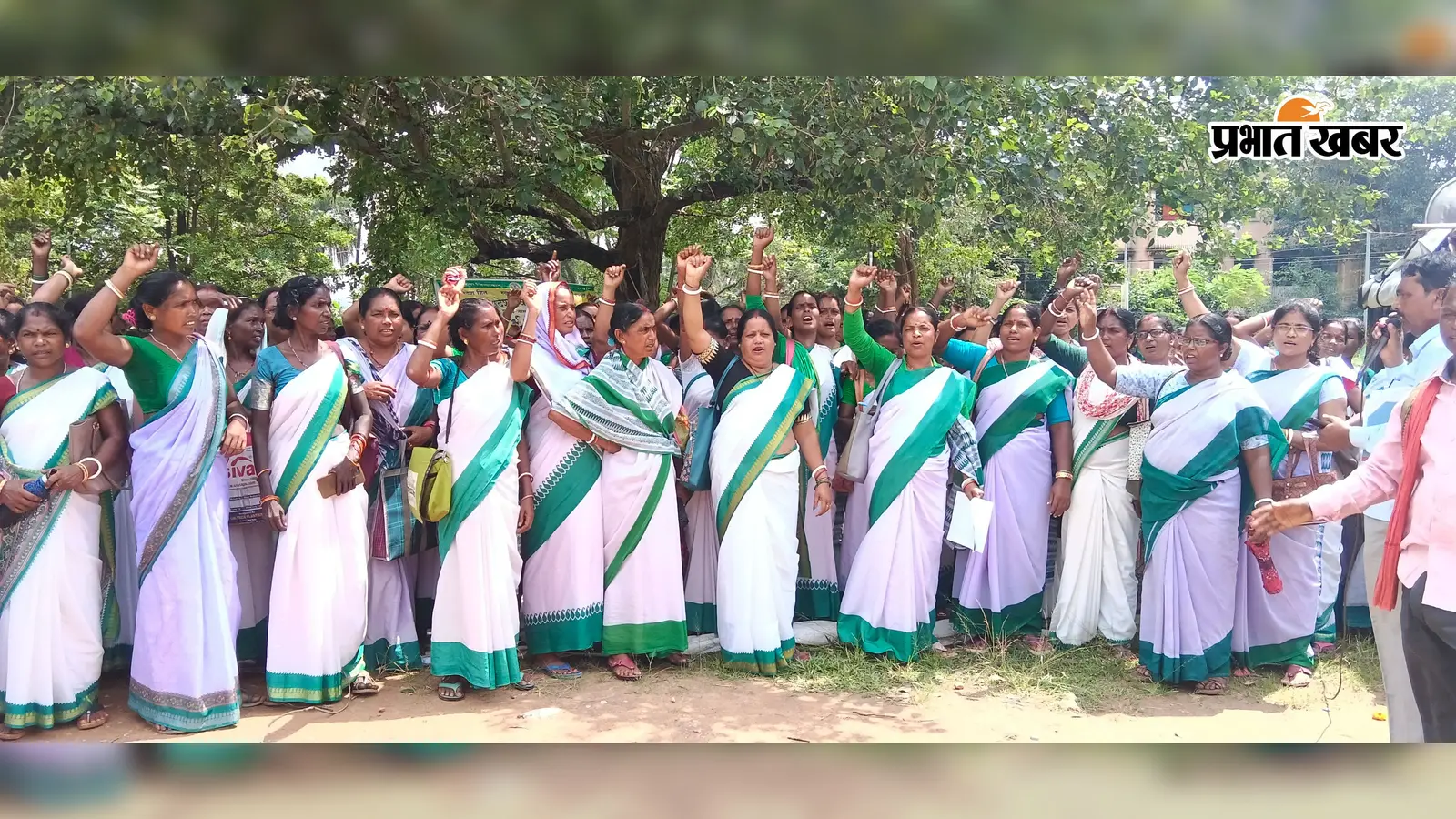 मानदेय बढ़ाने से लेकर सरकारी दर्जे तक की मांग, जामताड़ा में सहियाओं ने खोला मोर्चा