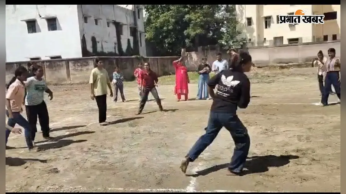 विमेंस कॉलेज समस्तीपुर में राष्ट्रीय खेल दिवस पर खेल-कूद प्रतियोगिता का भव्य आगाज, चार ग्रुप में बंटीं छात्राएं