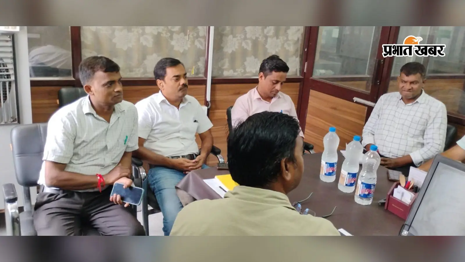 पितृपक्ष मेले में रेलवे की तैयारी तेज, विष्णुपद में खुलेगा एक्स्ट्रा रिजर्वेशन काउंटर; मोबाइल टिकटिंग भी