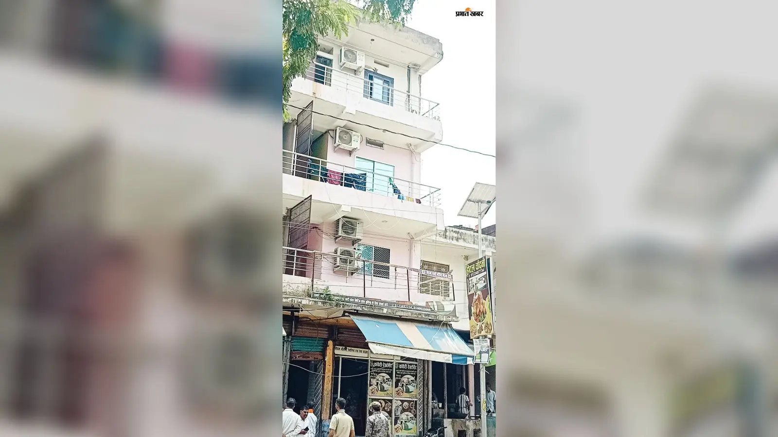 सेक्स रैकेट के खुलासे के बाद चांदनी होटल सील, मुख्य गेट पर लगाए गए चार ताले