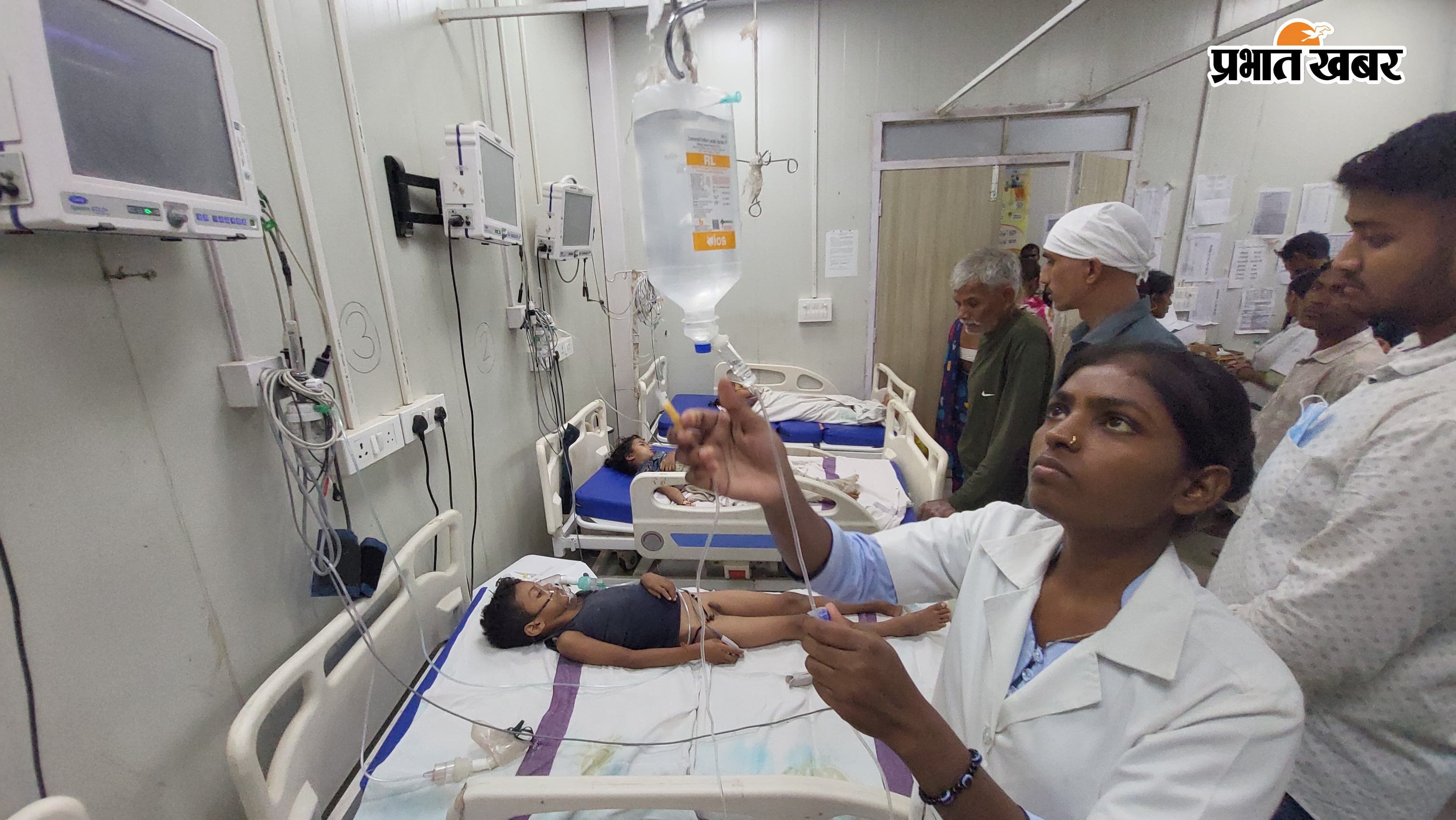 सदर अस्पताल में चल रहा है घायल बच्चों का इलाज | Prabhat Khabar Network