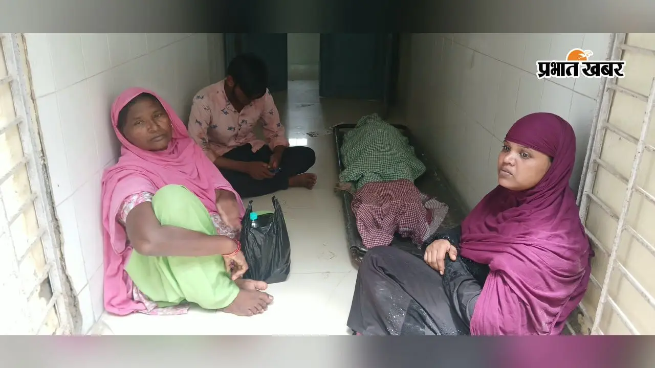 ऑटो पलटने से घायल गोड्डा के वृद्ध की इलाज के दौरान मौत, चालक फरार
